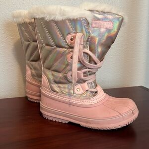 Children’s pink boots, size 13 Sorel/ London Fog Collection